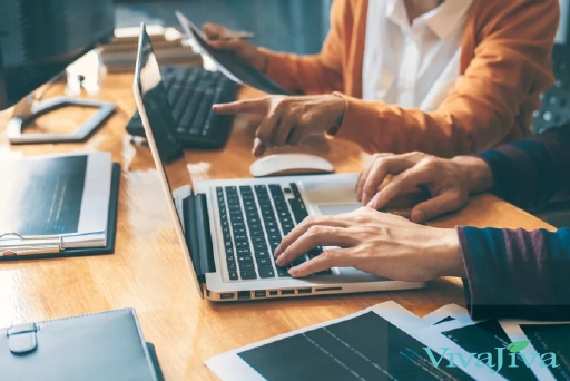 Business leadership meeting